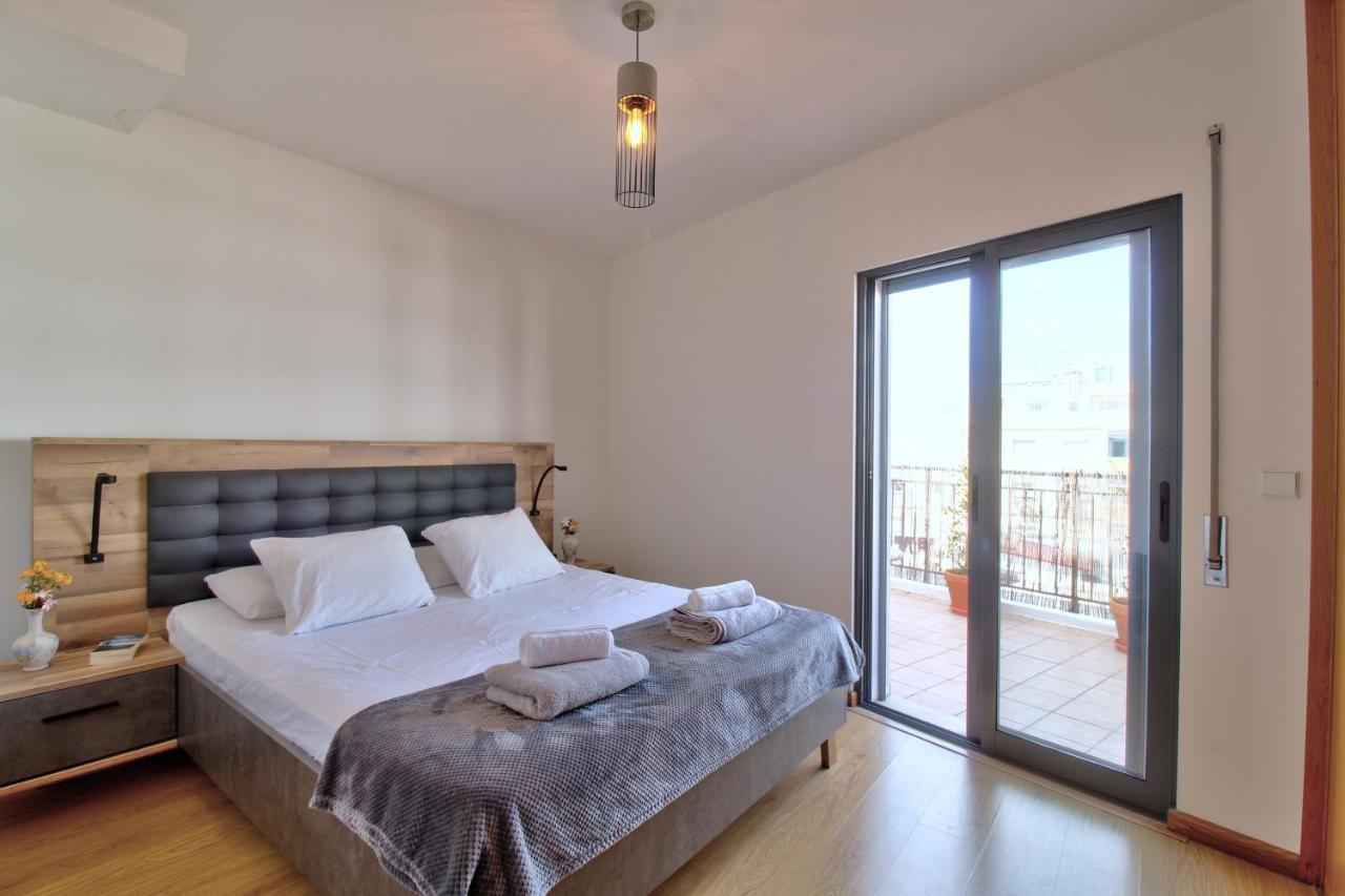 Spacious Terrace, Swimming Pool, Private Parking Olhao Exterior photo