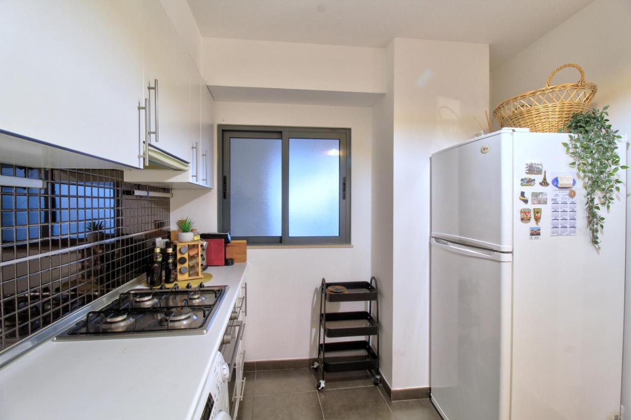 Spacious Terrace, Swimming Pool, Private Parking Olhao Exterior photo
