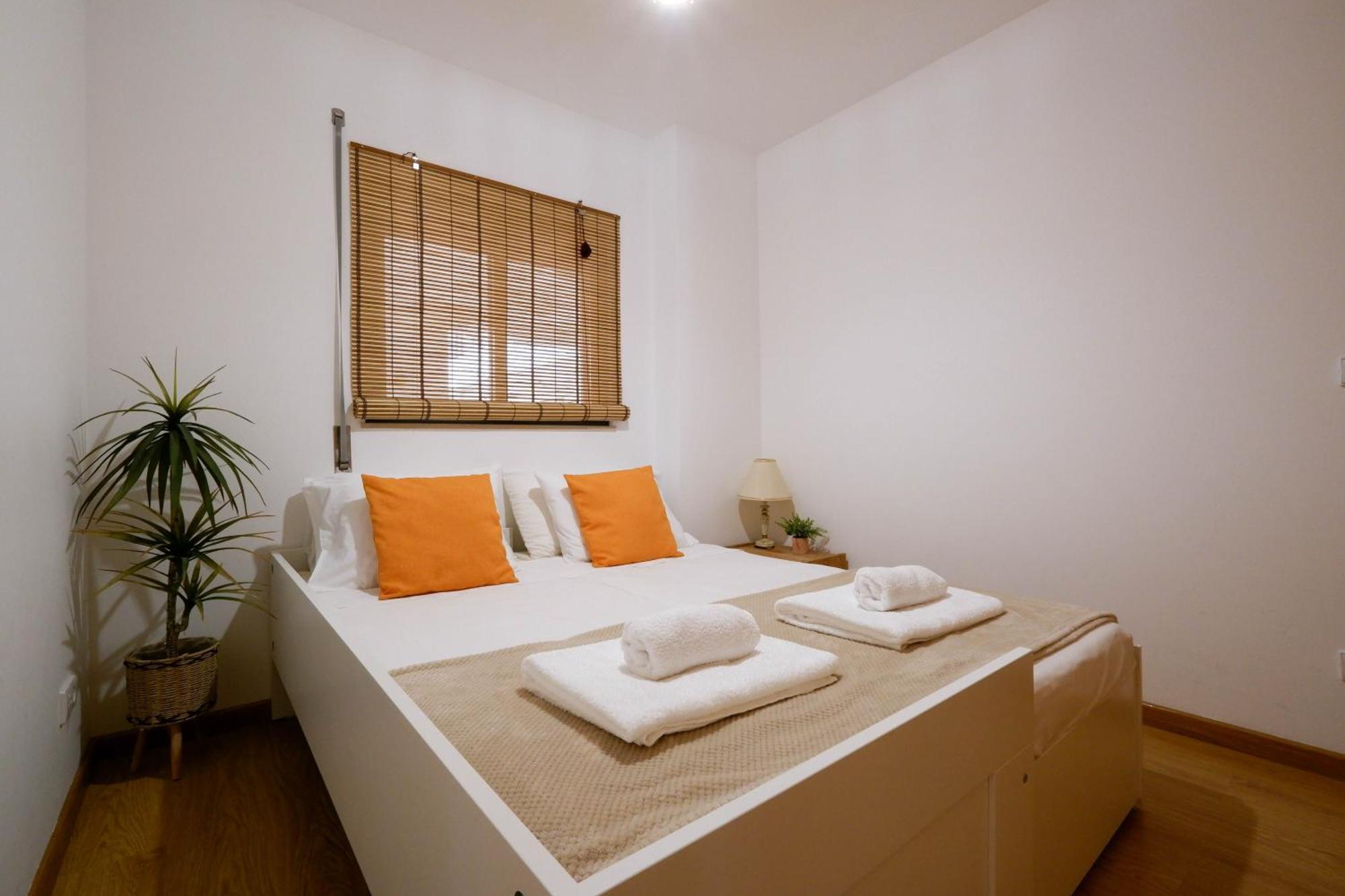 Spacious Terrace, Swimming Pool, Private Parking Olhao Exterior photo